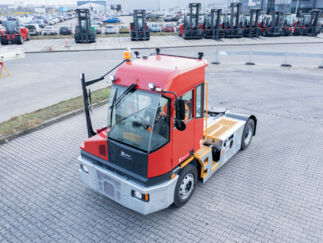 TT7 Terminal Tractor