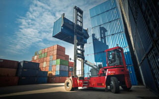 Empty container handlers for container handling: What you need to know